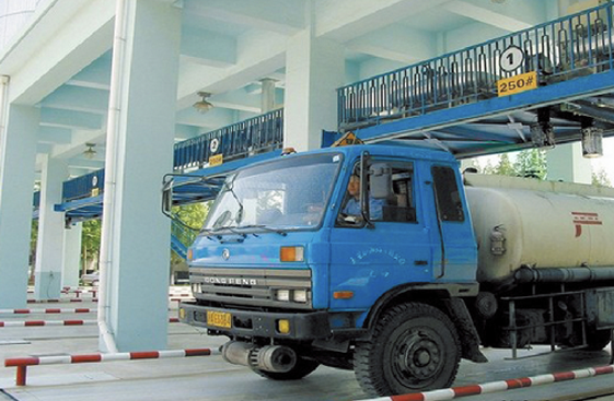 �Զ����۳�����